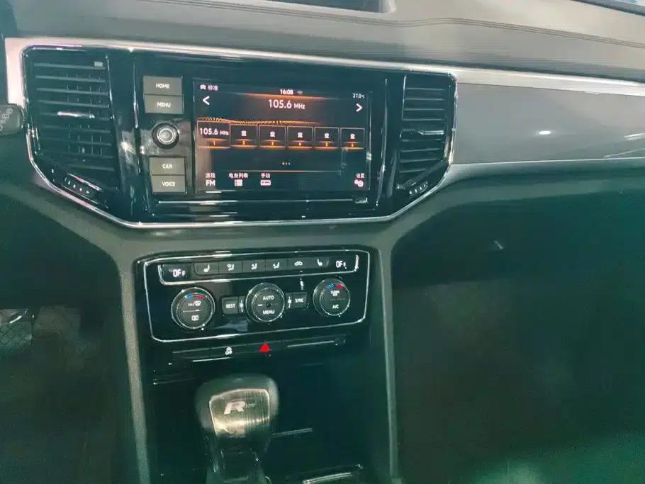 2019 Volkswagen Teramont 380TSI 4WD Luxury Edition (China VI Emission Standard) — миниатюра 13