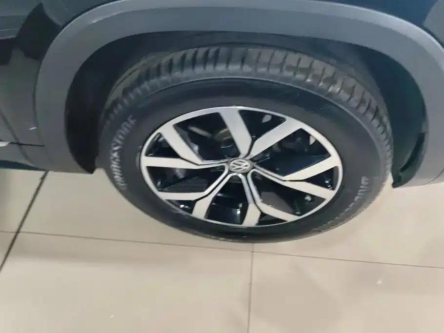 2019 Volkswagen Teramont 380TSI 4WD Luxury Edition (China VI Emission Standard) — миниатюра 6