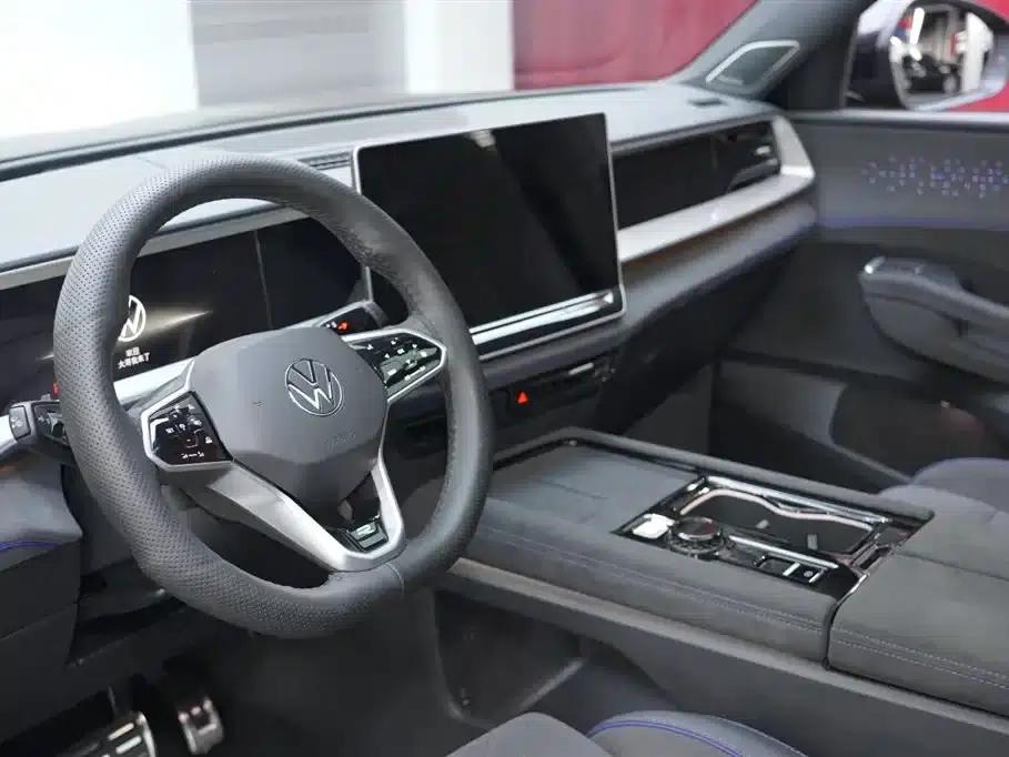 2025 Teramont Pro 450TSI 4WD Summit Edition — миниатюра 7