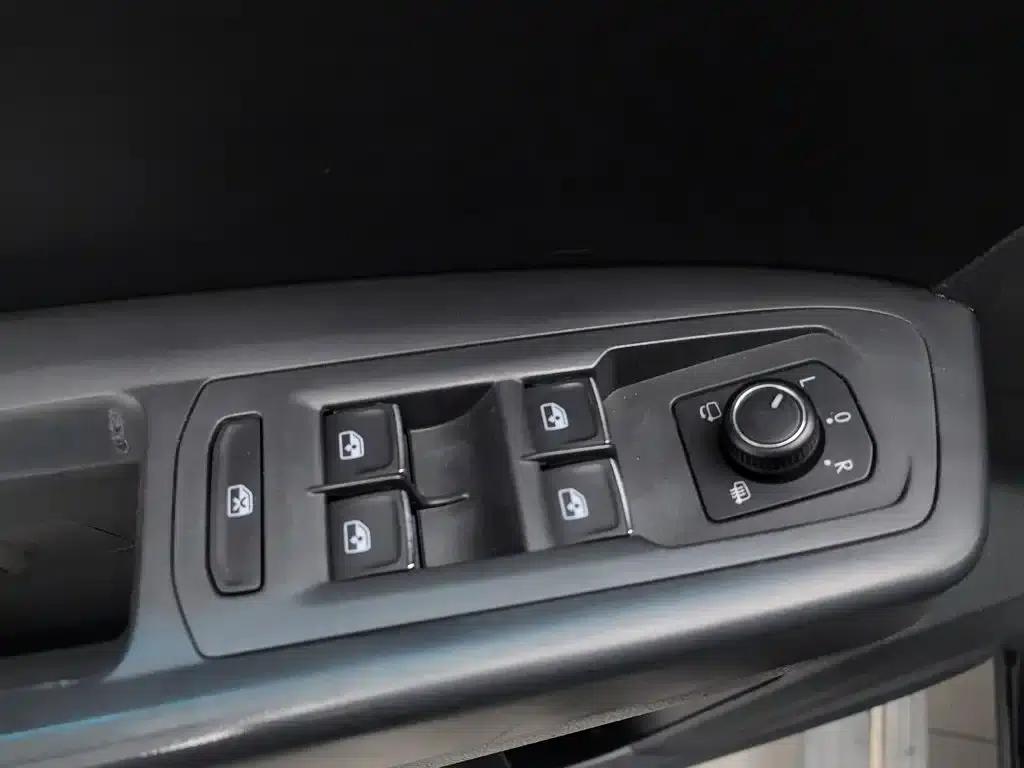 2017 Volkswagen Teramont 380TSI 4WD Luxury Edition — миниатюра 9
