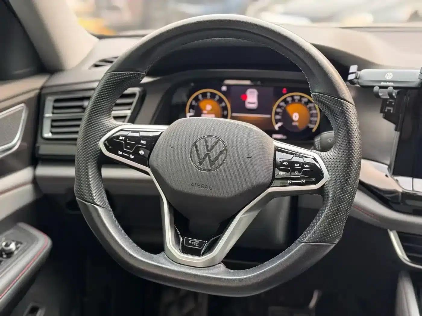 2022 Teramont X 380TSI 4WD Luxury Edition — миниатюра 11