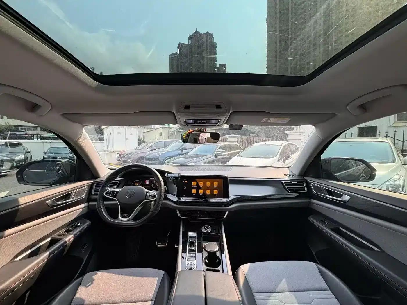 2022 Teramont X 380TSI 4WD Luxury Edition — миниатюра 8