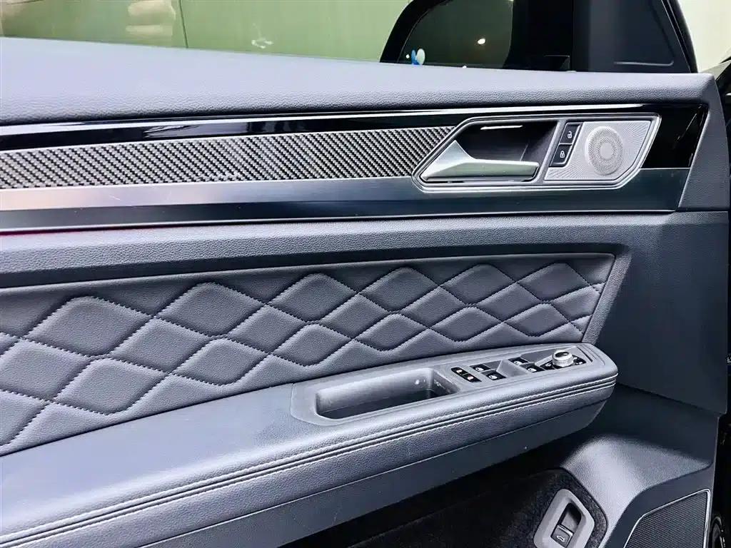 2020 Teramont X 330TSI 2WD Premium Luxury Edition — миниатюра 11