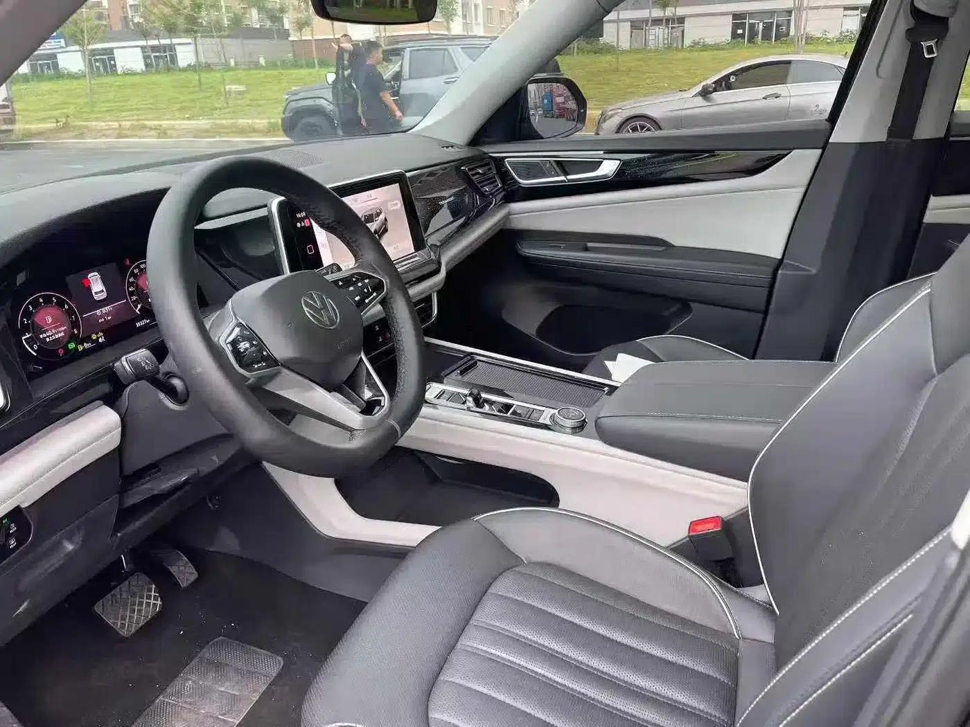 2023 Volkswagen Teramont 380TSI 4WD Premium Luxury Edition — миниатюра 4