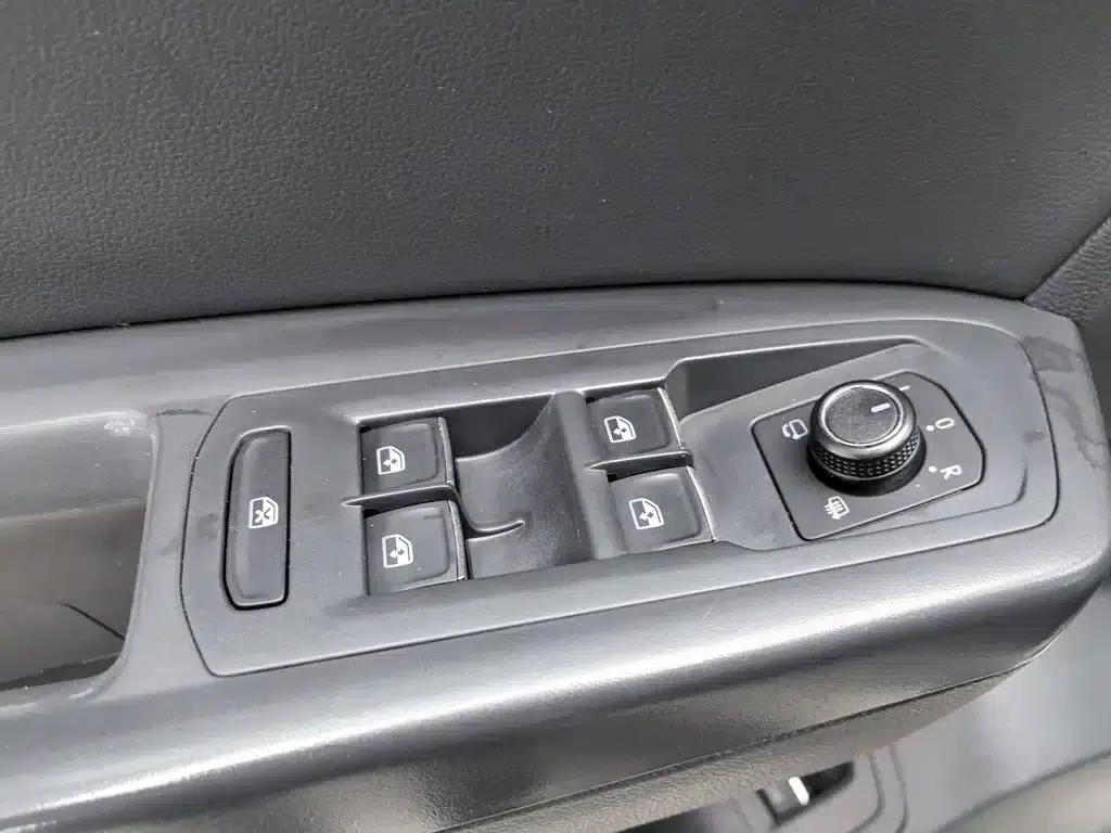 2017 Volkswagen Teramont 380TSI 4WD Luxury Edition — миниатюра 9