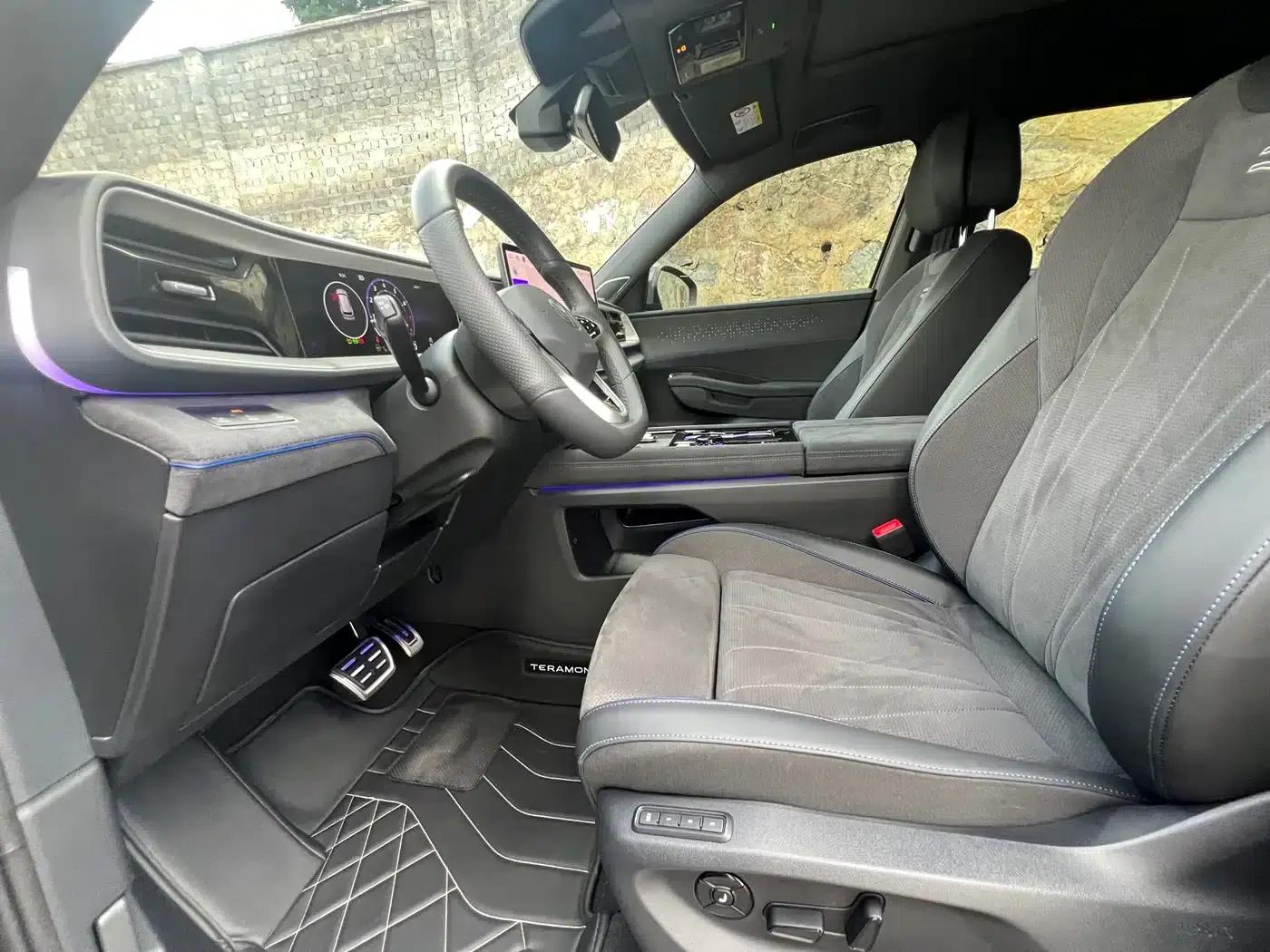 2025 Teramont Pro 450TSI 4WD Summit Edition — миниатюра 6