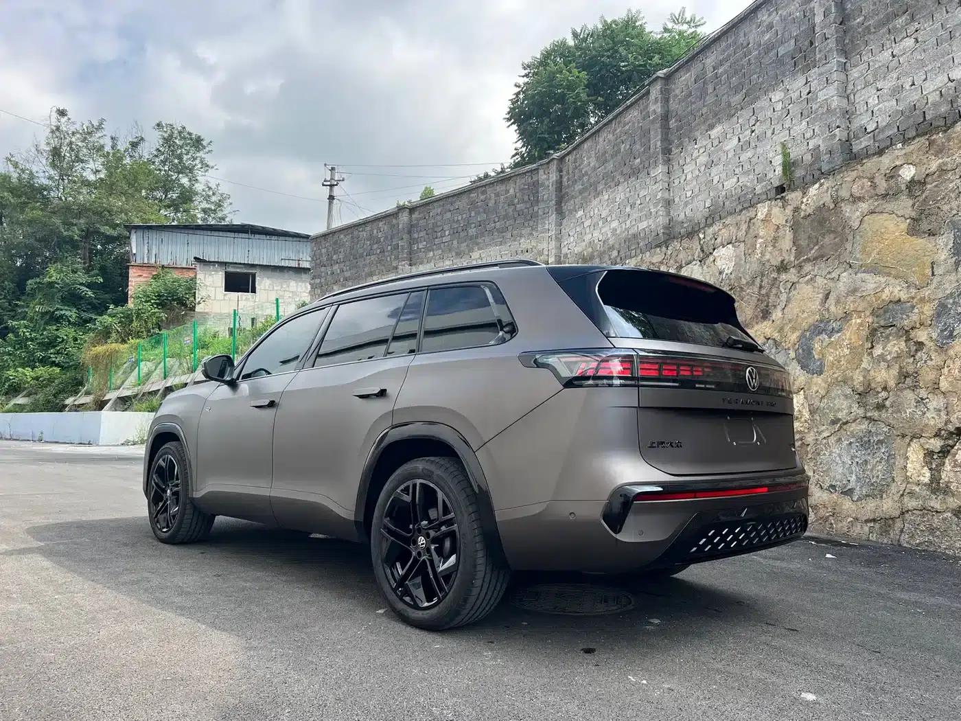 2025 Teramont Pro 450TSI 4WD Summit Edition — миниатюра 7