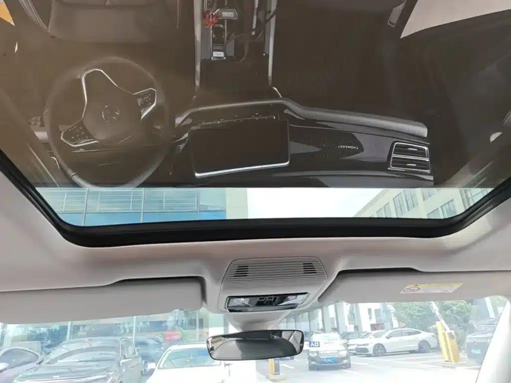 2024 Volkswagen Teramont 380TSI 4WD Dragon Edition — миниатюра 18