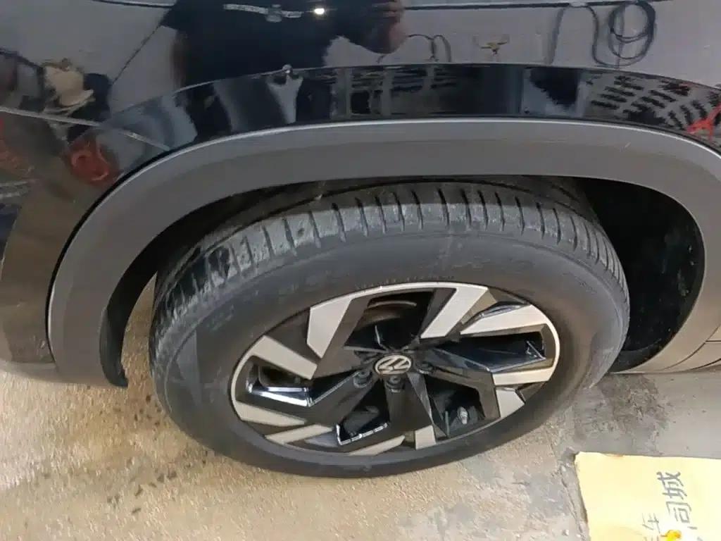 2021 Volkswagen Teramont 330TSI 2WD Premium Luxury Edition — миниатюра 23