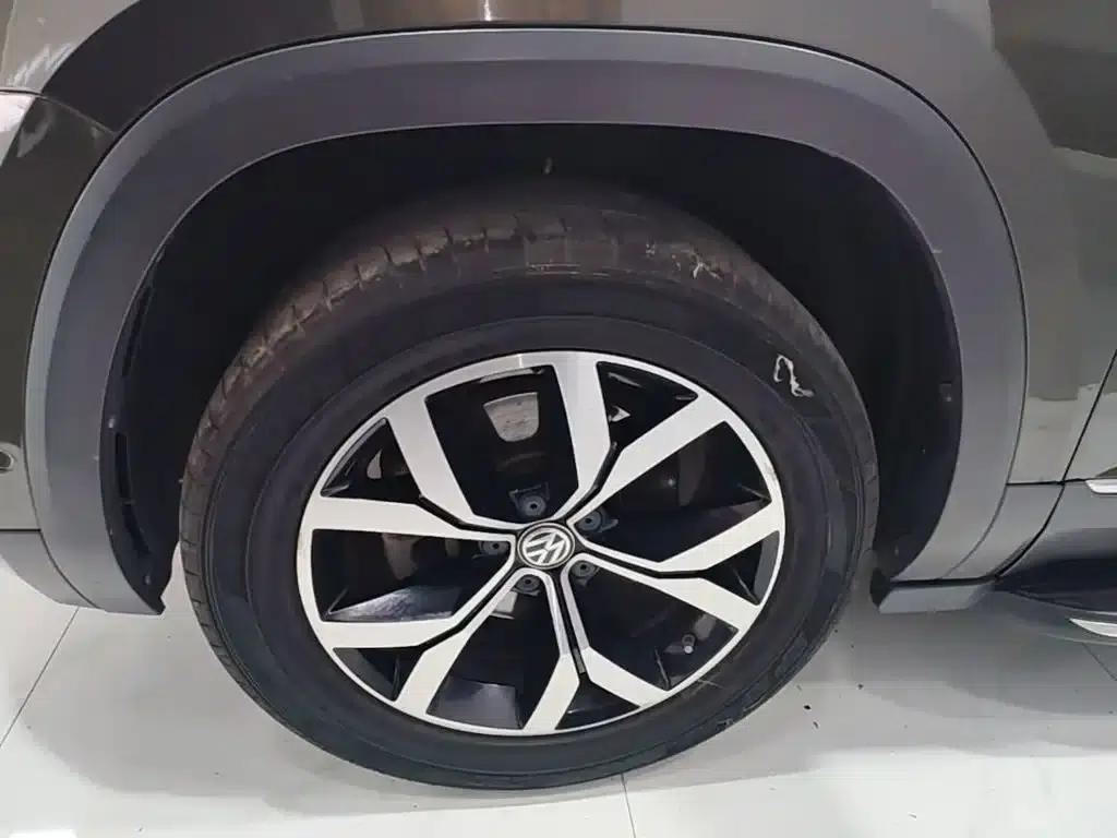 2017 Volkswagen Teramont 330TSI 2WD Luxury Edition — миниатюра 23