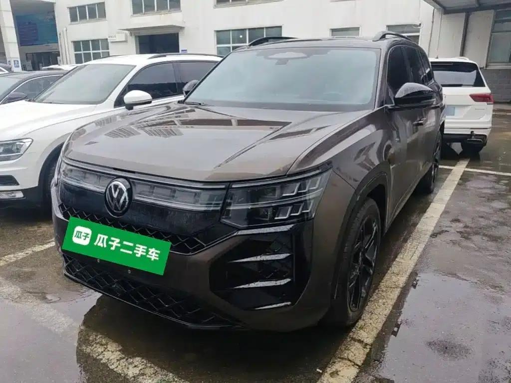2025 Teramont Pro 450TSI 4WD Summit Edition — миниатюра 1