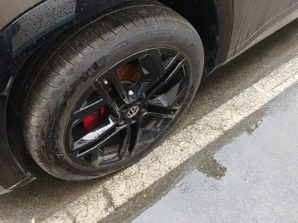 2025 Teramont Pro 450TSI 4WD Summit Edition — миниатюра 23