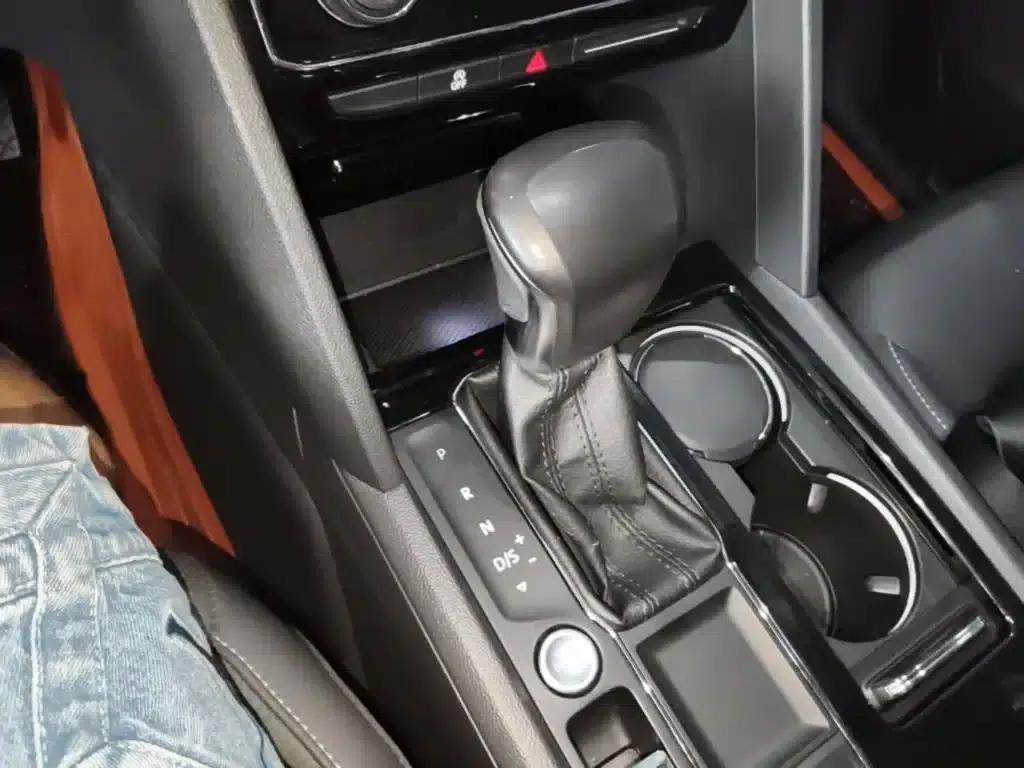 2020 Volkswagen Teramont 330TSI 2WD Luxury Edition (China VI Emission Standard) — миниатюра 14
