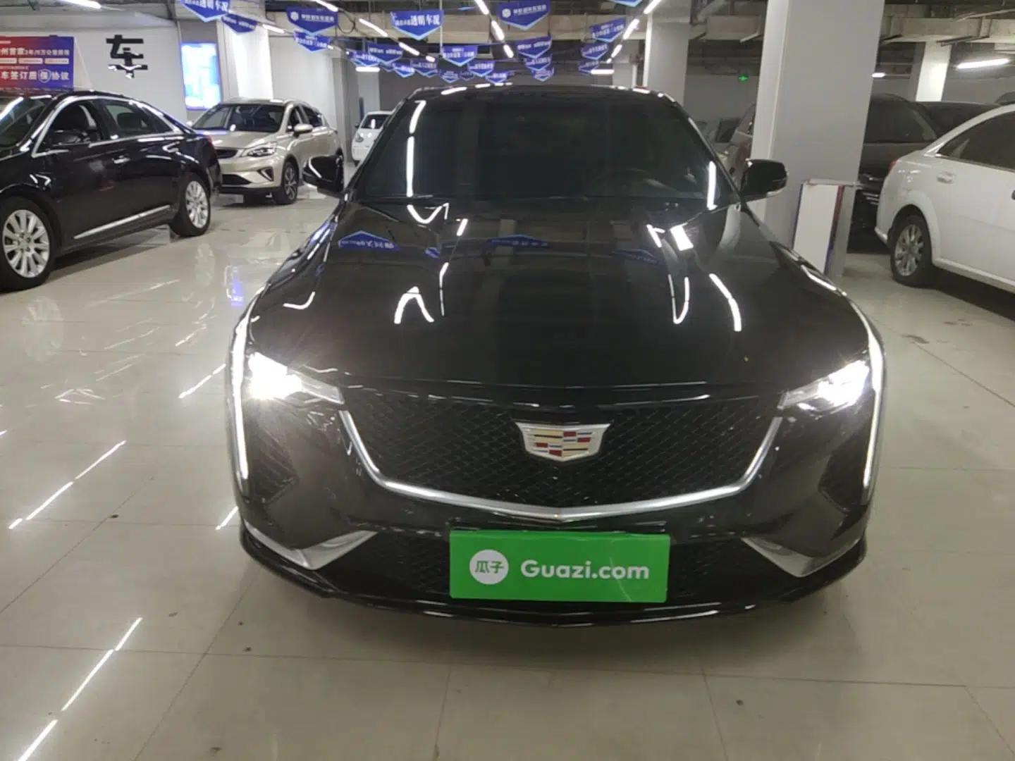 Cadillac CT4 2023 25T Luxury Model — миниатюра 2