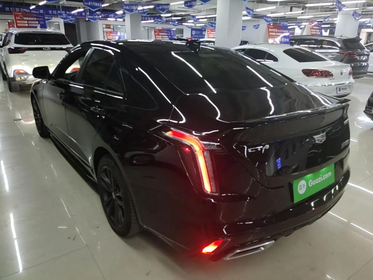 Cadillac CT4 2023 25T Luxury Model — миниатюра 4