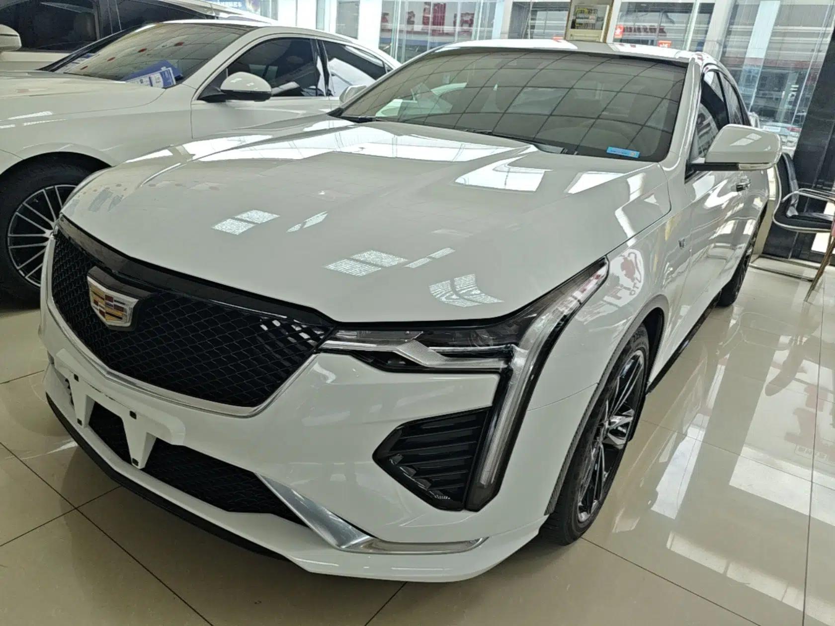 Cadillac CT4 2022 28T Fashion Edition — миниатюра 1