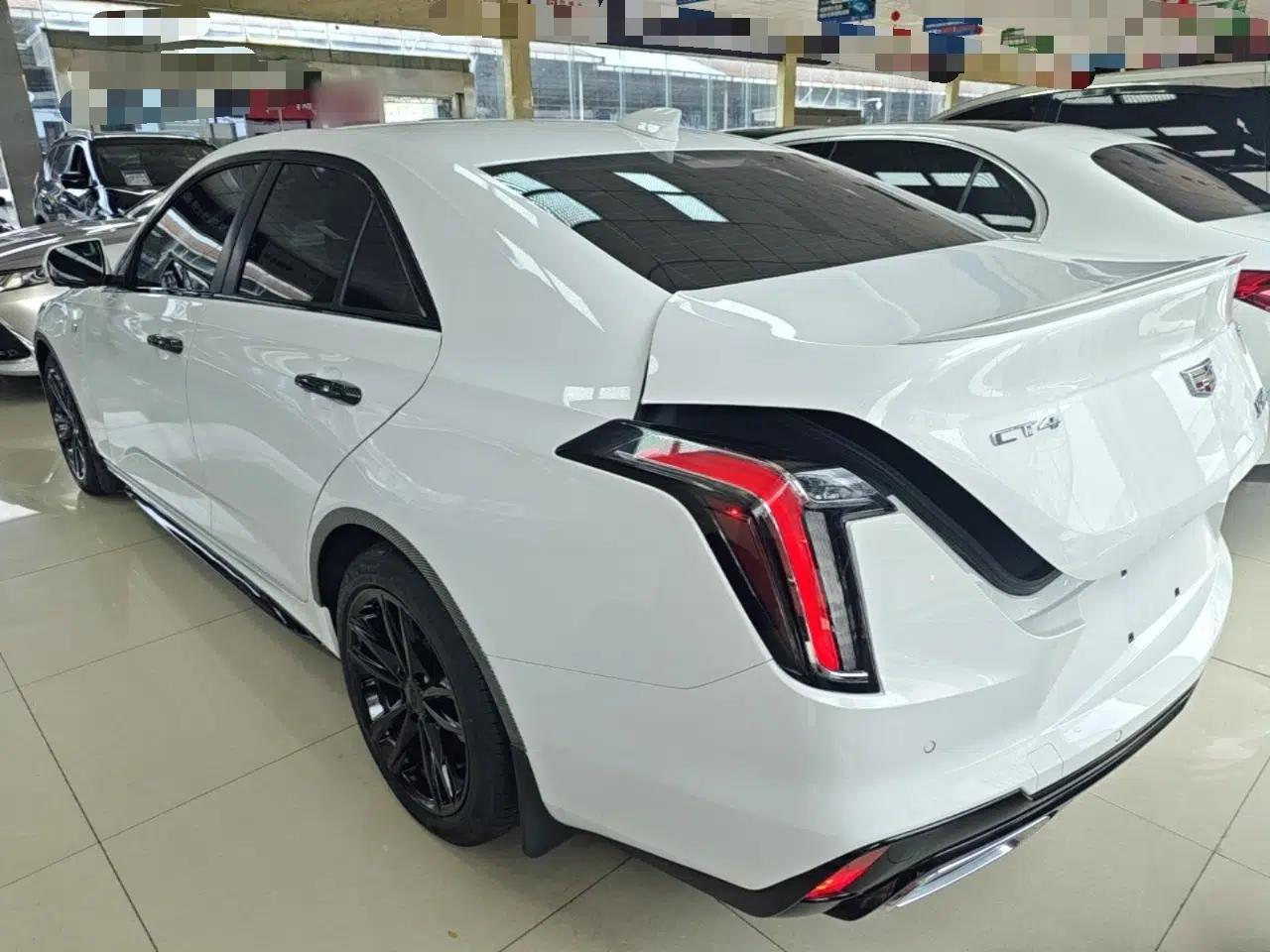 Cadillac CT4 2022 28T Fashion Edition — миниатюра 4