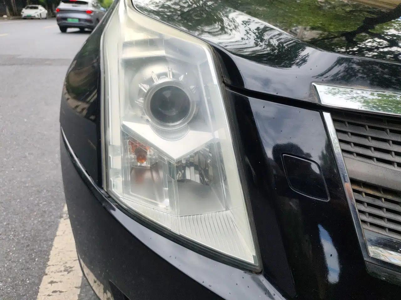 Cadillac SRX 2012 3.0L Elite Edition — миниатюра 7