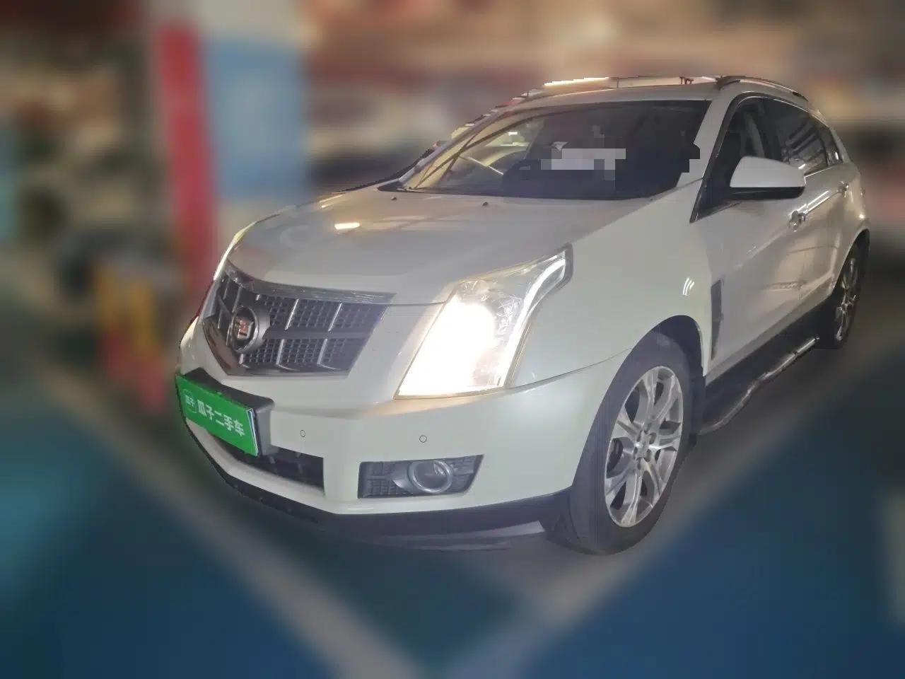 Cadillac SRX 2012 3.0L Flagship Version — миниатюра 1