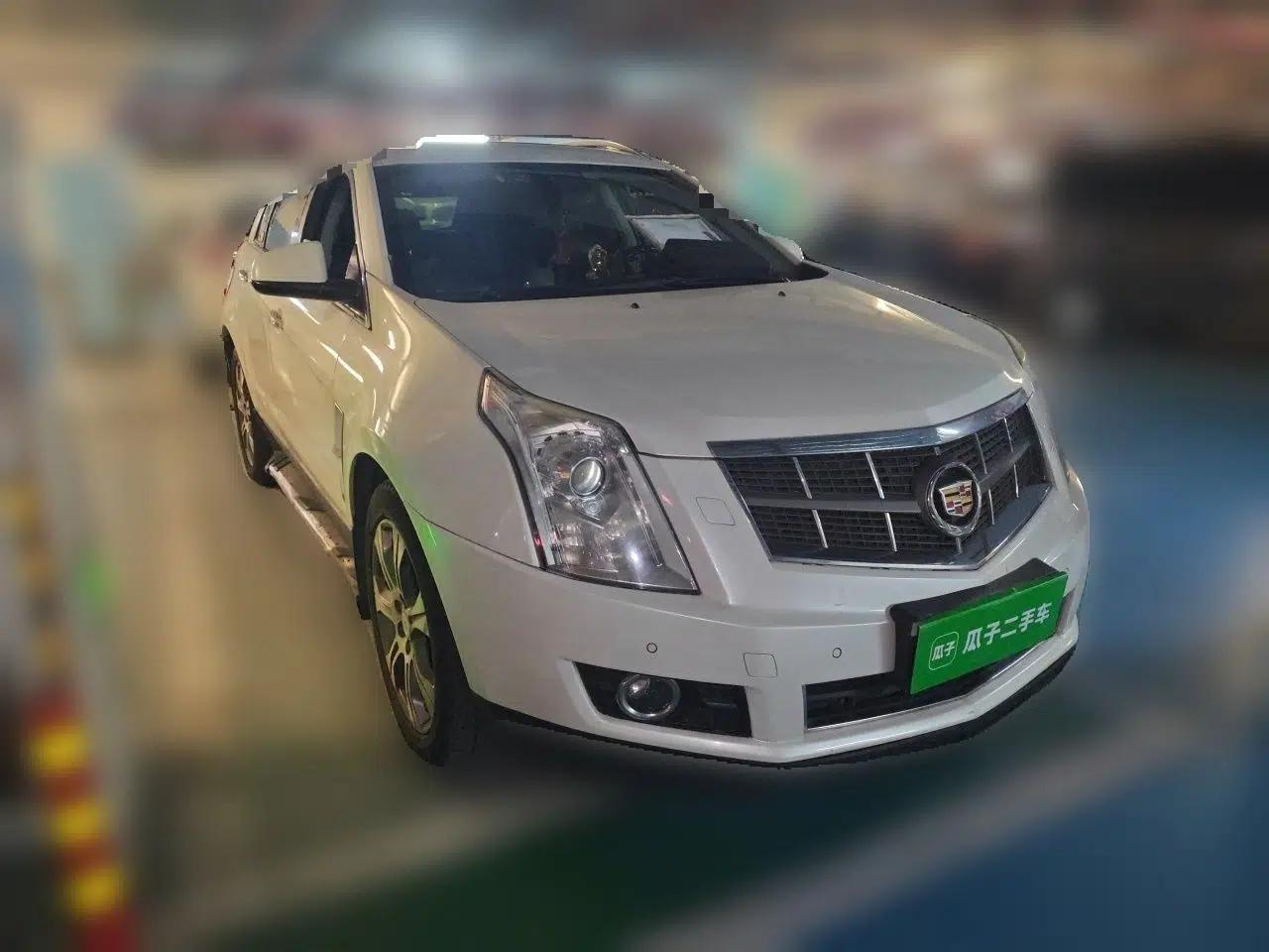 Cadillac SRX 2012 3.0L Flagship Version — миниатюра 3