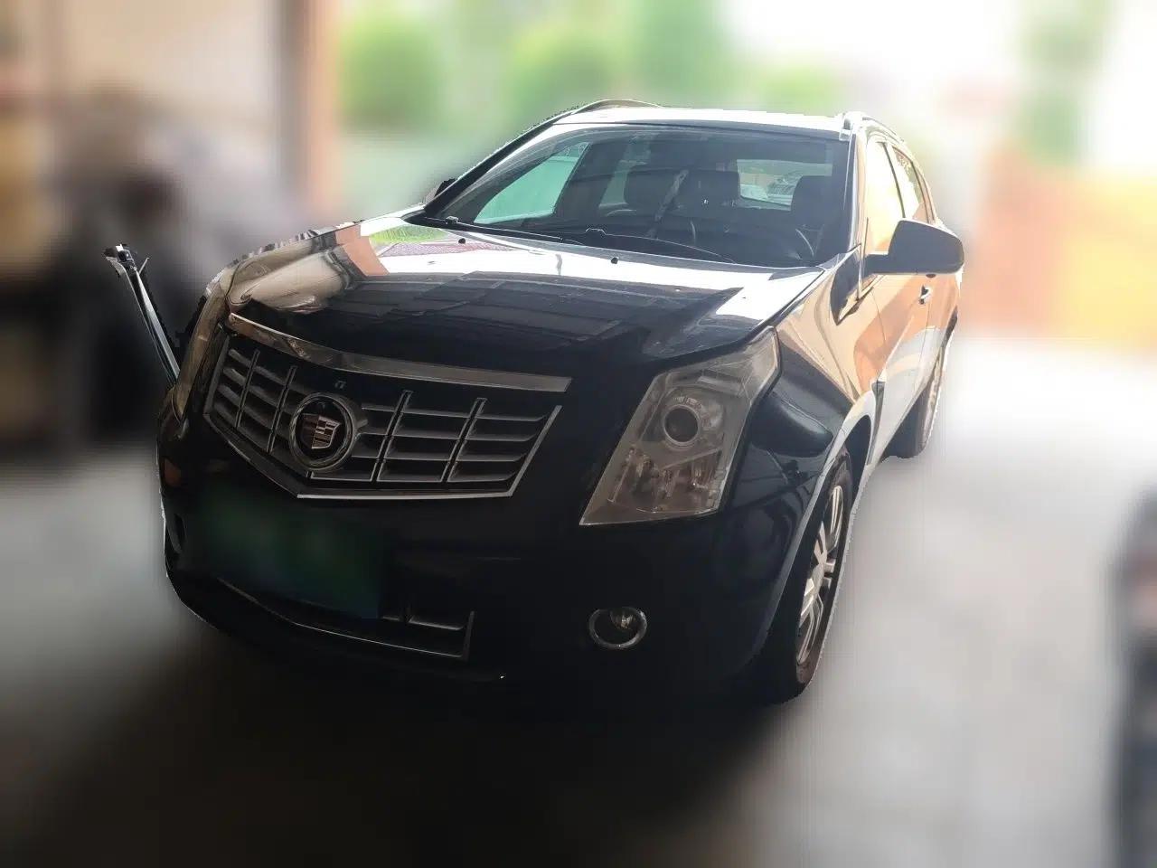Cadillac SRX 2013 3.0L Comfort Model — миниатюра 1