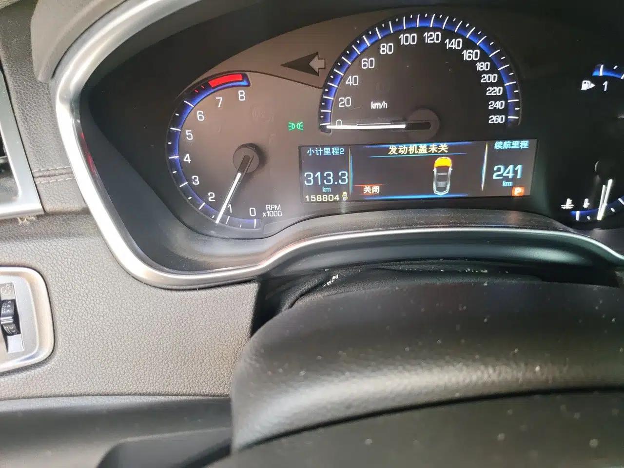 Cadillac SRX 2013 3.0L Comfort Model — миниатюра 12