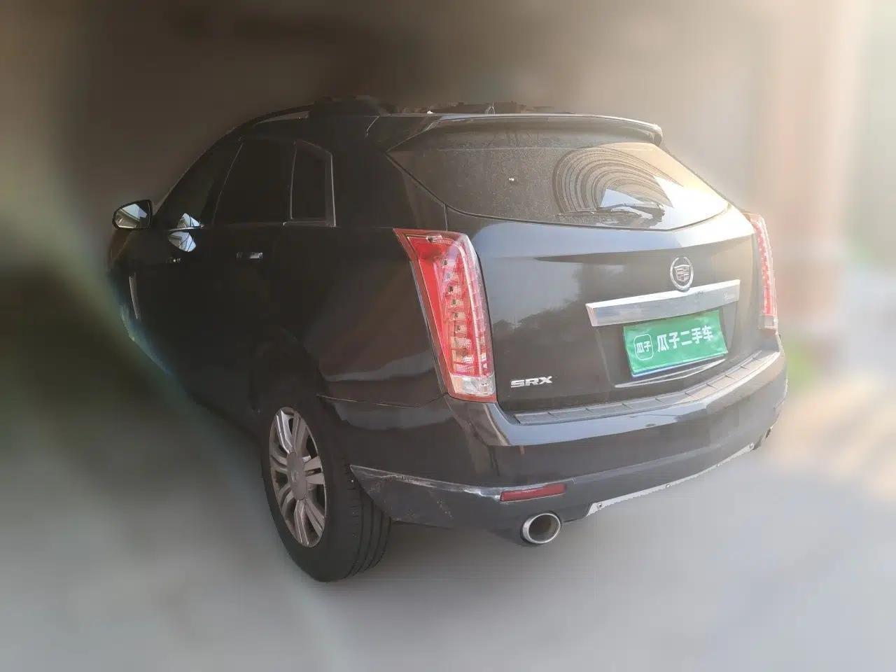 Cadillac SRX 2013 3.0L Comfort Model — миниатюра 4