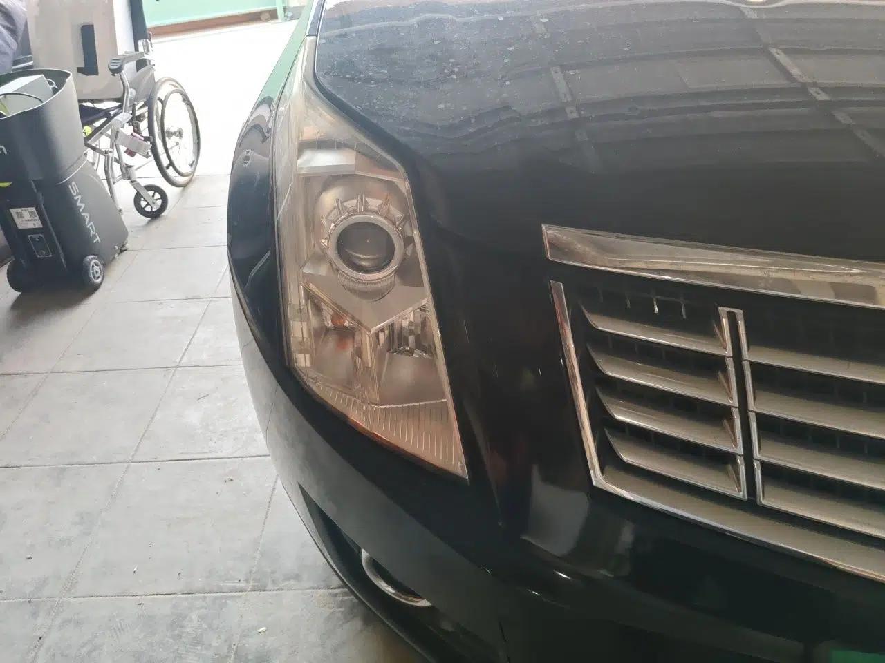 Cadillac SRX 2013 3.0L Comfort Model — миниатюра 7