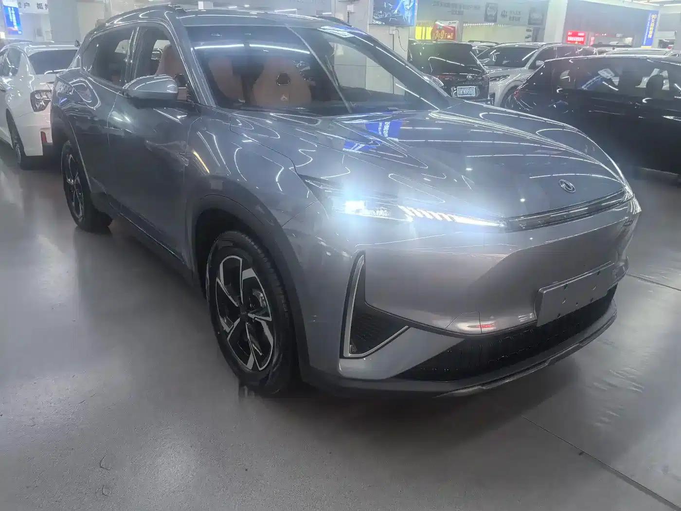 Dongfeng Fengshen L7 2026 Model 530 Enjoy Edition — миниатюра 1