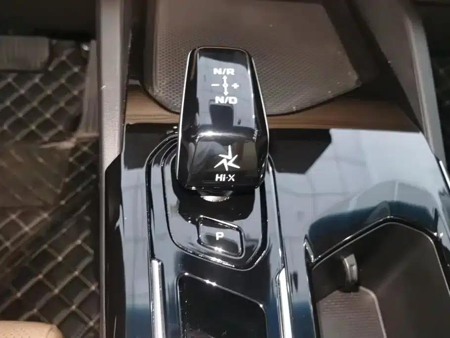 Geely Emgrand L HiP 2024 Champion Edition 1.5TD-DHT Pro 100KM Excellent Model — миниатюра 16