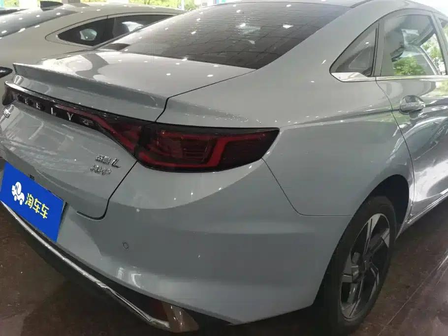 Geely Emgrand L HiP 2024 Champion Edition 1.5TD-DHT Pro 100KM Excellent Model — миниатюра 3