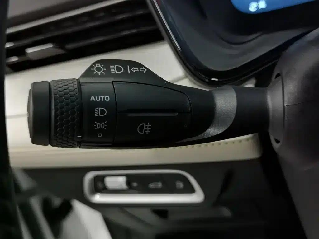 Geely Emgrand L HiP 2022 1.5TD-DHT Pro 100KM Super Speed — миниатюра 21
