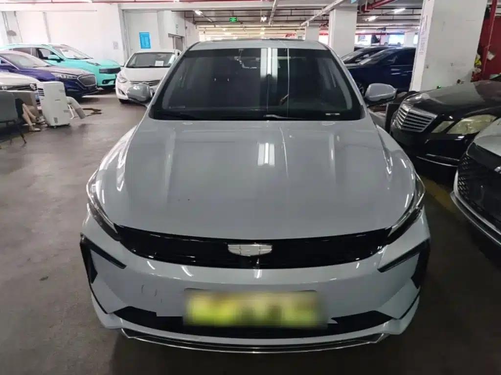 Geely Emgrand L HiP 2024 Champion Edition 1.5TD-DHT Pro 100KM Superb Model — миниатюра 3
