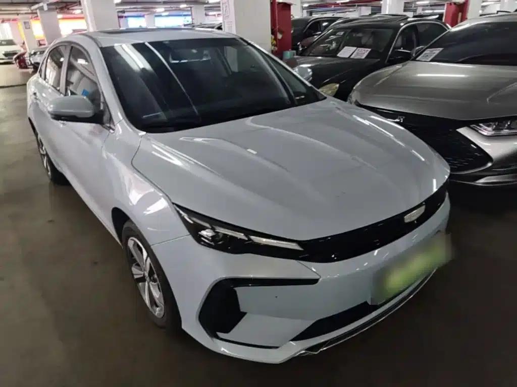 Geely Emgrand L HiP 2024 Champion Edition 1.5TD-DHT Pro 100KM Superb Model — миниатюра 4