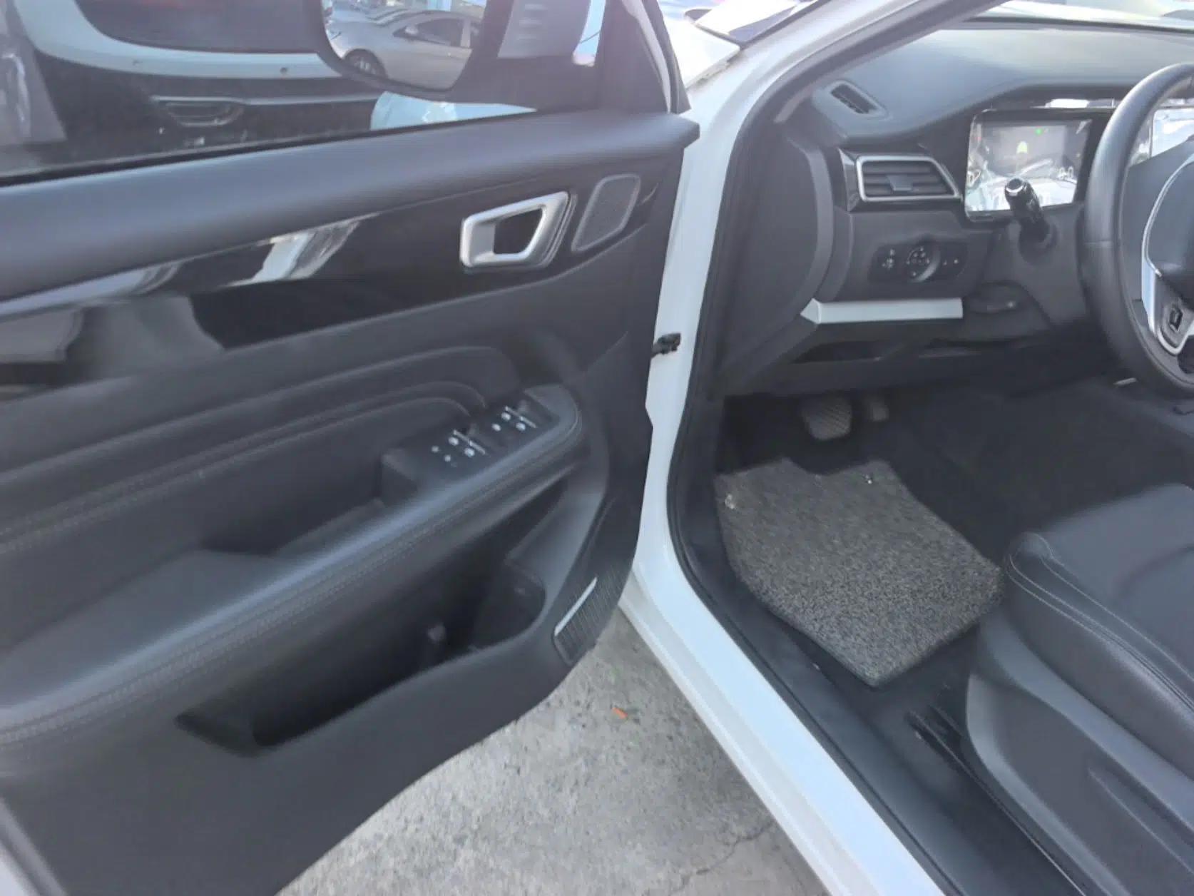 Cowin Xuanjie 2020 1.5L CVT Zhaо — миниатюра 18