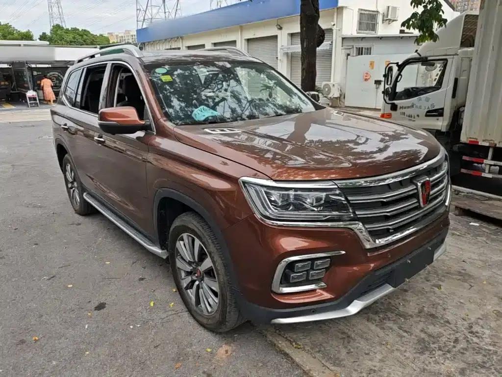 Roewe RX8 2018 30T Intelligent Internet Two-Wheel Drive Supreme Edition — миниатюра 4