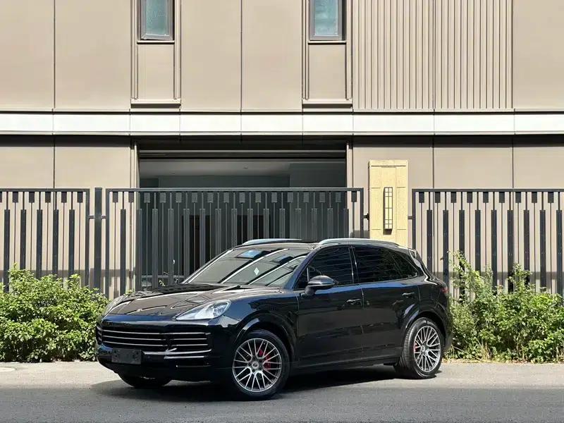 Cayenne 2019 Cayenne 3.0T — миниатюра 1