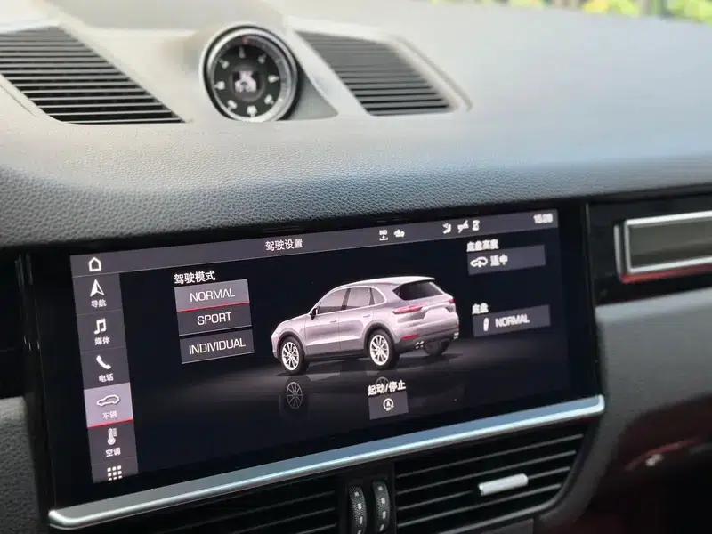 Cayenne 2019 Cayenne 3.0T — миниатюра 3