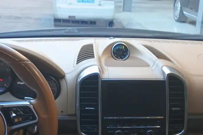 Cayenne 2015 Cayenne Turbo 4.8T — миниатюра 7