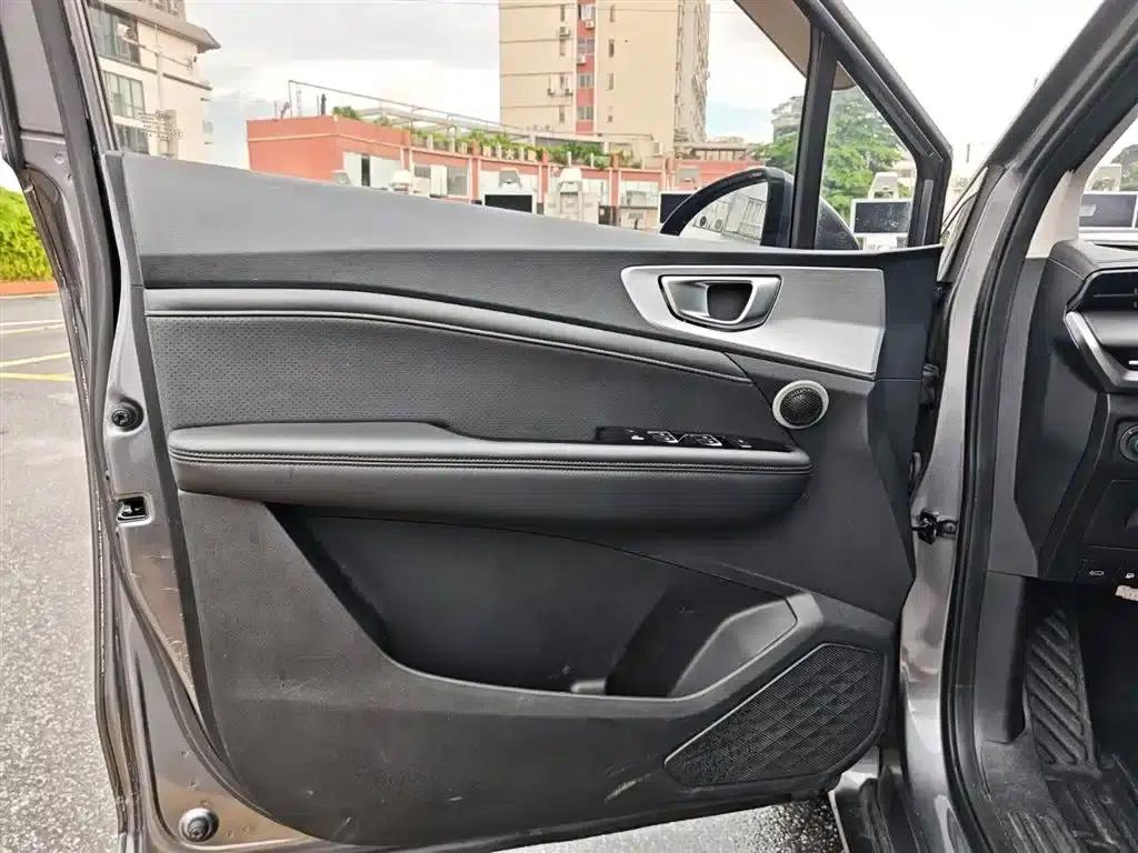 Wuling Jiachen 2022 1.5T CVT Premium Flagship Edition — миниатюра 21
