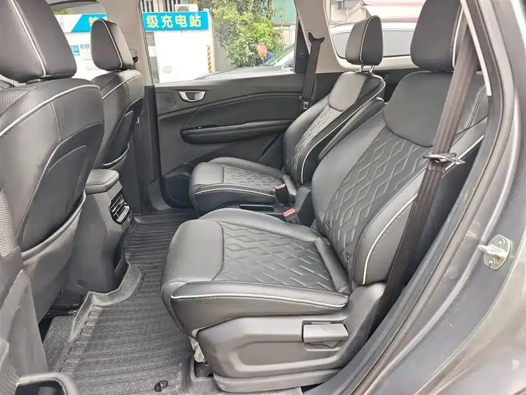 Wuling Jiachen 2022 1.5T CVT Premium Flagship Edition — миниатюра 23