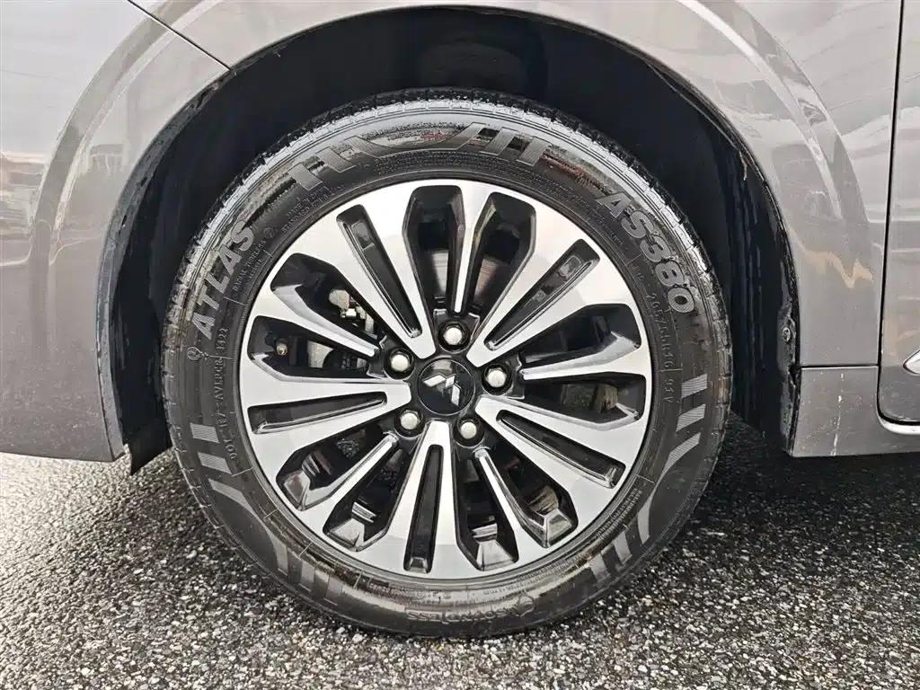 Wuling Jiachen 2022 1.5T CVT Premium Flagship Edition — миниатюра 30