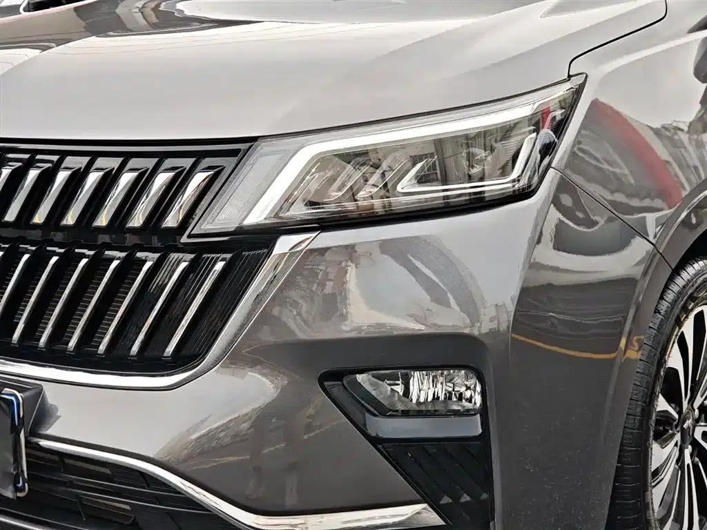 Wuling Jiachen 2022 1.5T CVT Premium Flagship Edition — миниатюра 9