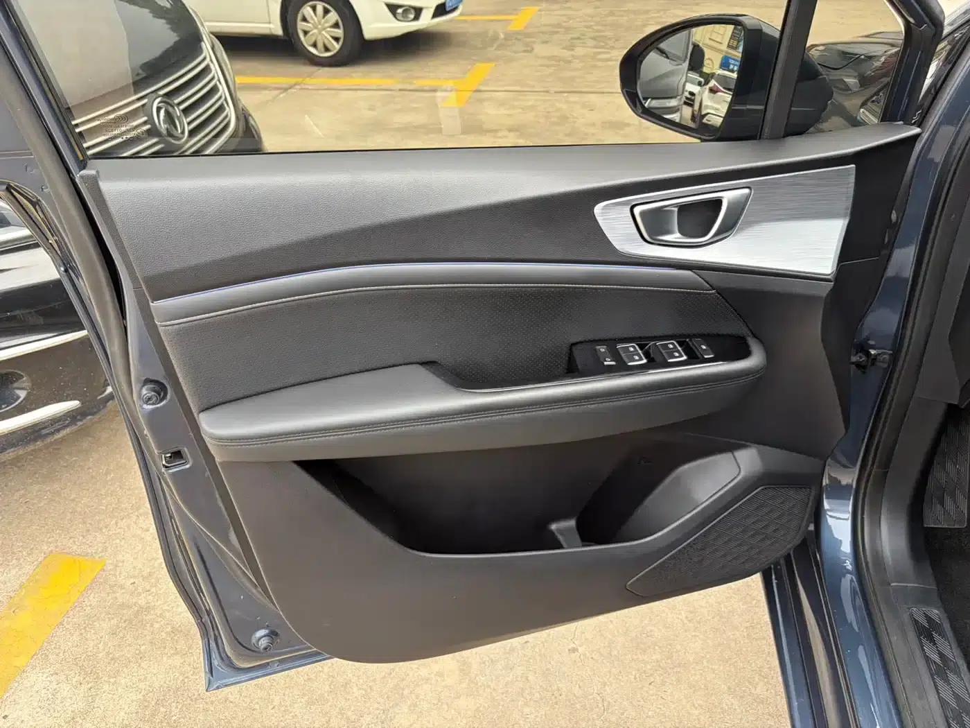 Wuling Jiachen 2022 1.5T CVT Premium Flagship Edition — миниатюра 16