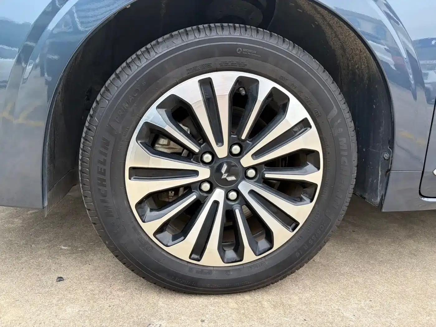 Wuling Jiachen 2022 1.5T CVT Premium Flagship Edition — миниатюра 23