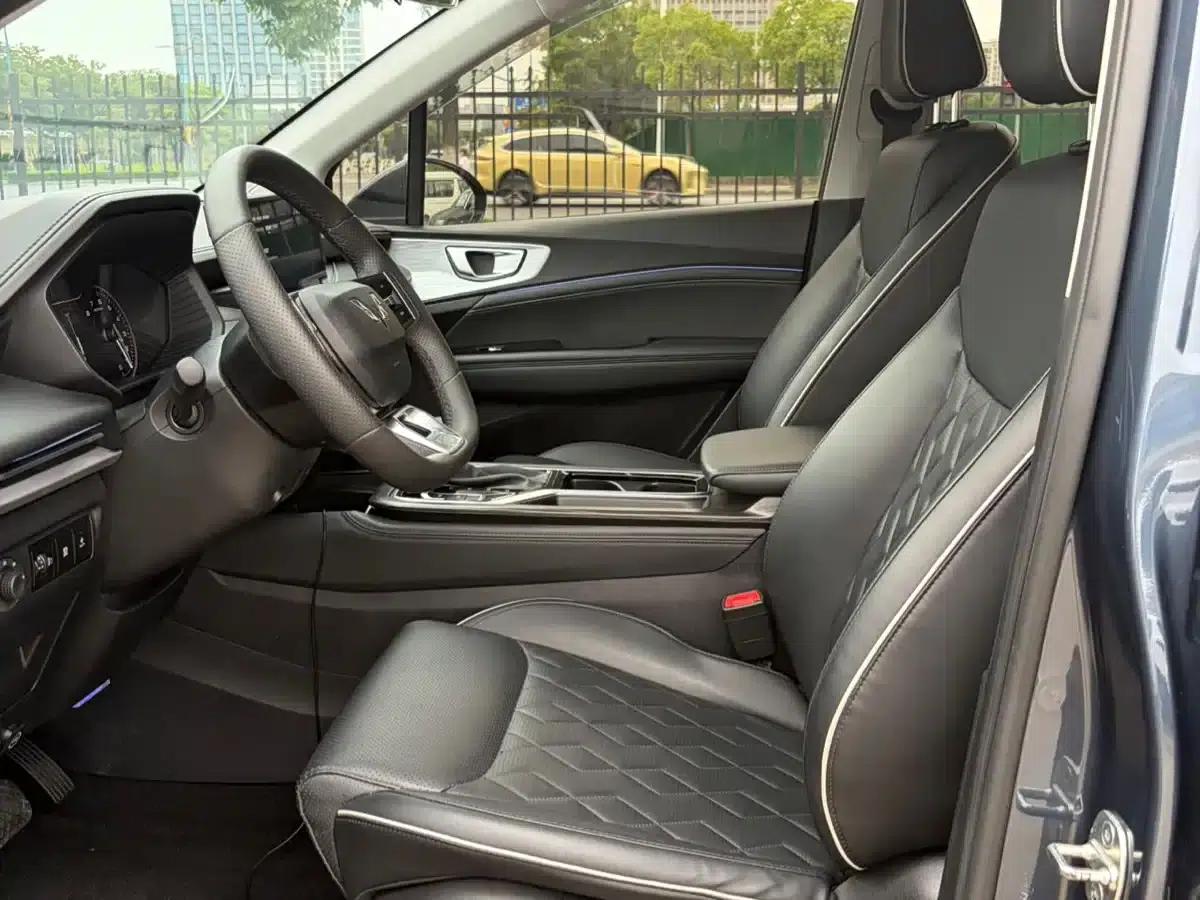 Wuling Jiachen 2022 1.5T CVT Premium Flagship Edition — миниатюра 6