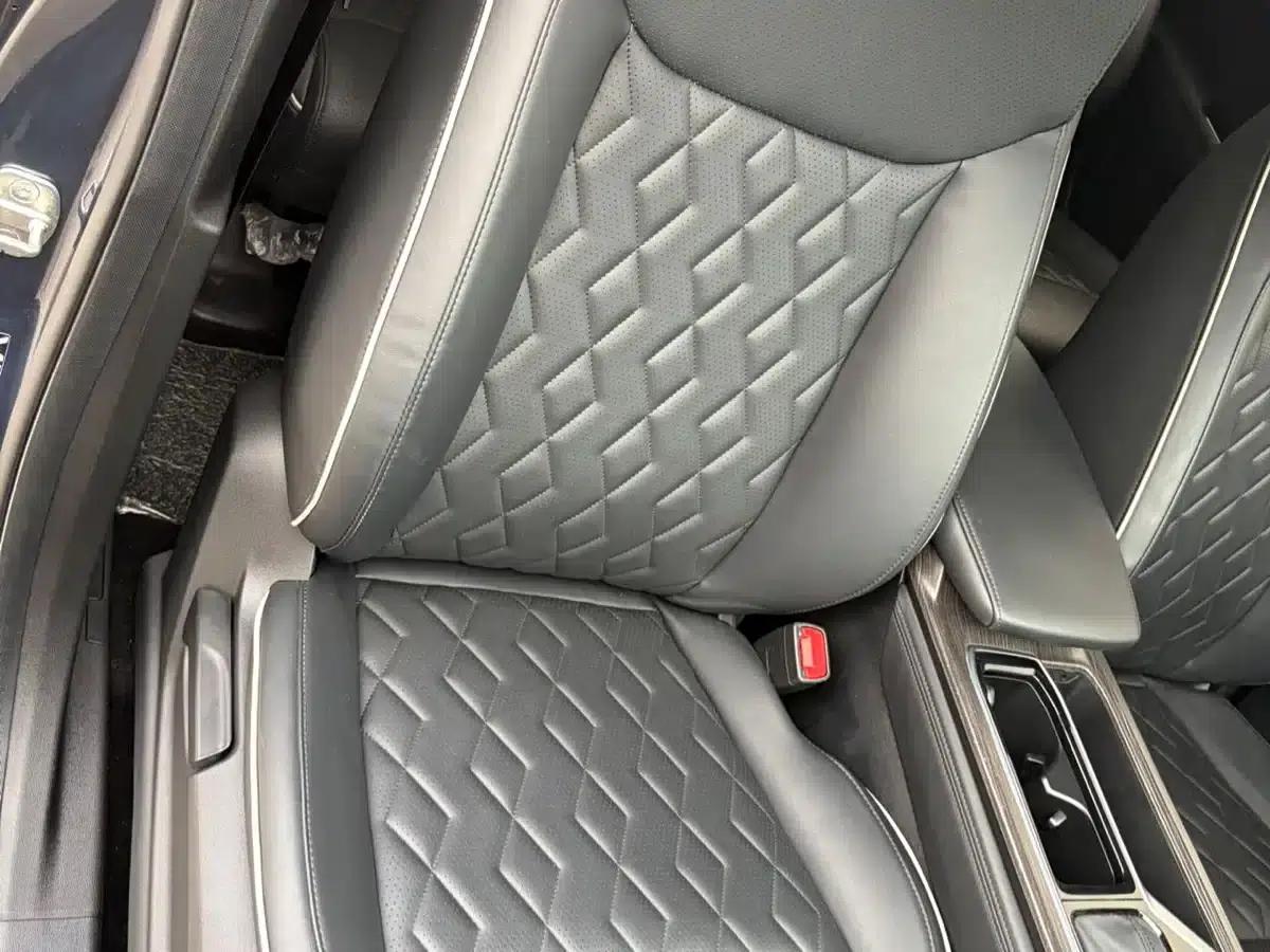 Wuling Jiachen 2022 1.5T CVT Premium Flagship Edition — миниатюра 8