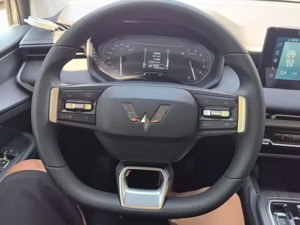Wuling Jiachen 2022 1.5T CVT Smart Luxury Edition — миниатюра 11
