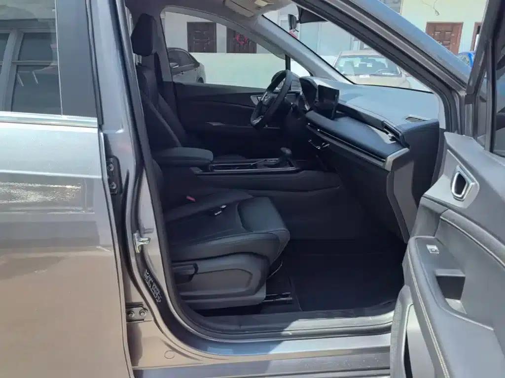 Wuling Jiachen 2022 1.5T CVT Smart Luxury Edition — миниатюра 25