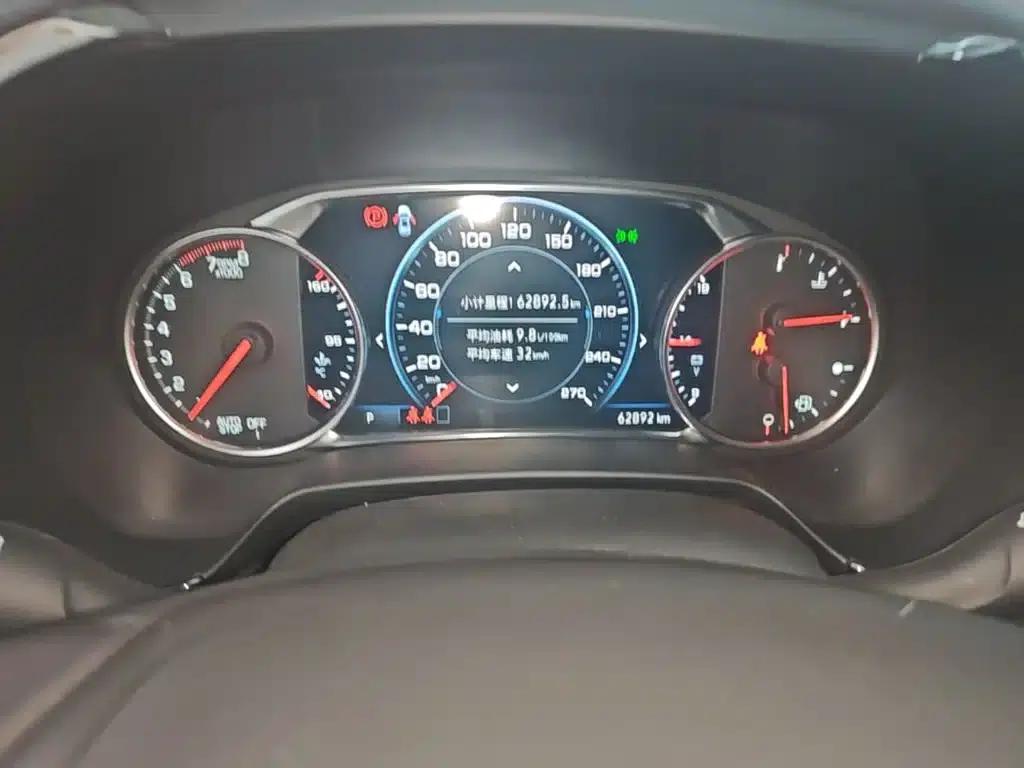 2022 Chevrolet Blazer Mild Hybrid 650T RS AWD 5-Seat Rugged Edition — миниатюра 12